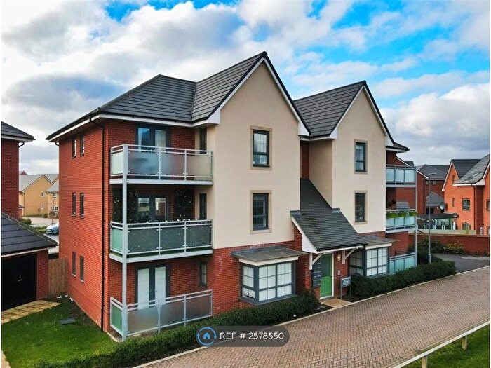2 Bedroom Flat To Rent In Fullers Ground, Eagle Farm South, Milton Keynes, MK17