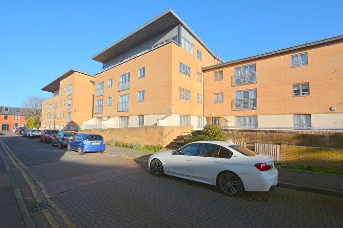 2 Bedroom Apartment To Rent In Sovereign Place, Harrow, HA1