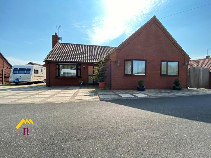 4 Bedroom Detached Bungalow For Sale In South End, Thorne, Doncaster, DN8