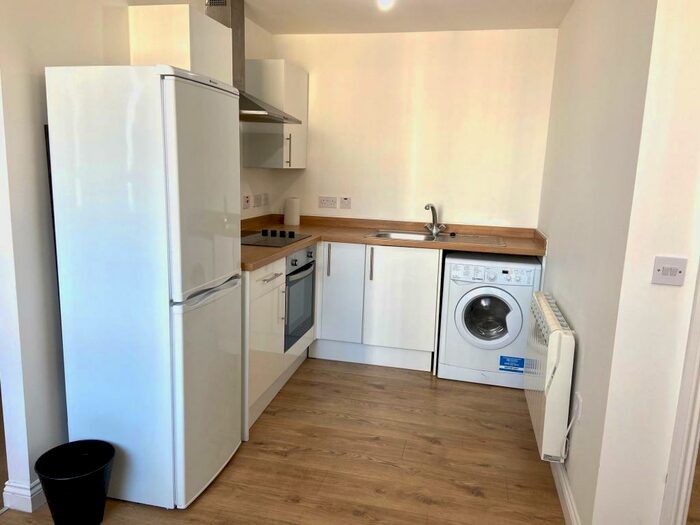 1 Bedroom Apartment To Rent In Great Charles Street Queensway, Birmingham, B3