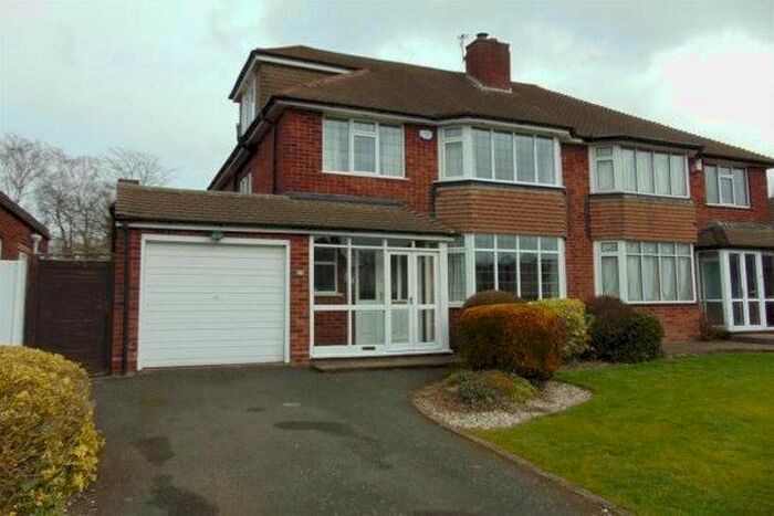 4 Bedroom Semi-Detached House To Rent In Rushall Manor Road, Walsall, WS4