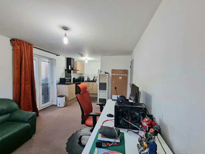 1 Bedroom Flat For Sale In Longacres, Bridgend, Bridgend County., CF31