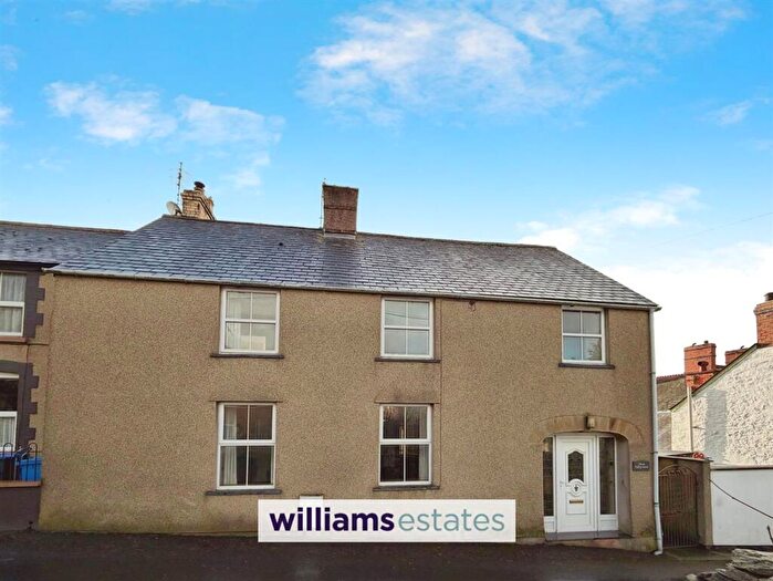 3 Bedroom Semi-Detached House For Sale In Cynwyd, Corwen, LL21