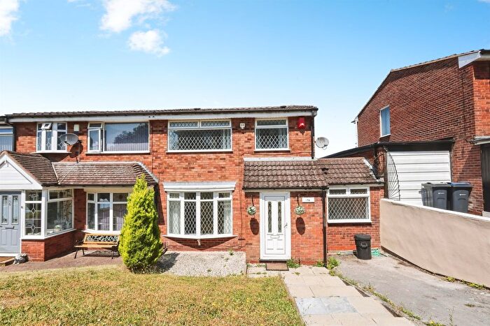 3 Bedroom Semi-Detached House For Sale In Kings Road, Kings Heath, Birmingham, B14