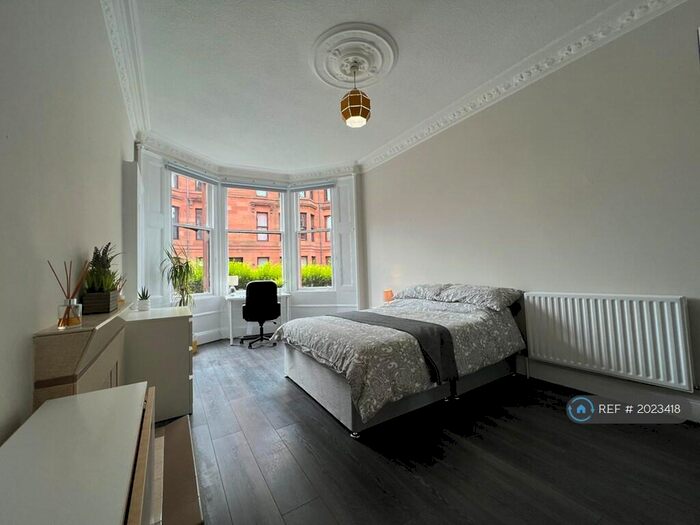 3 Bedroom Flat To Rent In White Street, Glasgow, G11