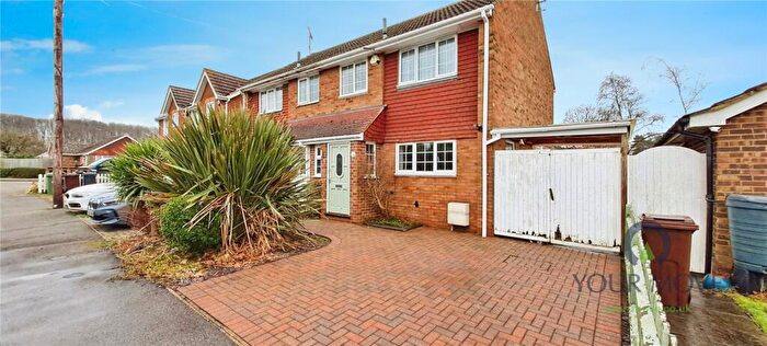 3 Bedroom Semi-Detached House For Sale In Bell Way, Kingswood, Maidstone, Kent, ME17