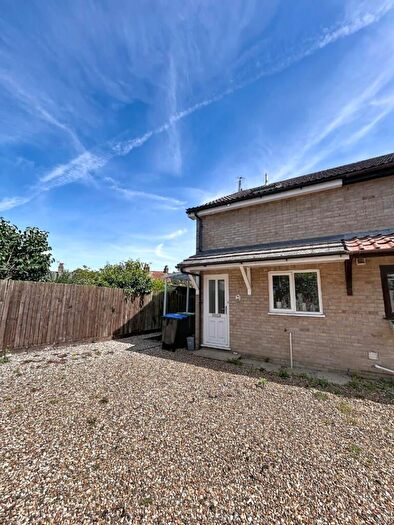 3 Bedroom Semi Detached House To Rent In Lime Tree Place, Stowmarket, IP14