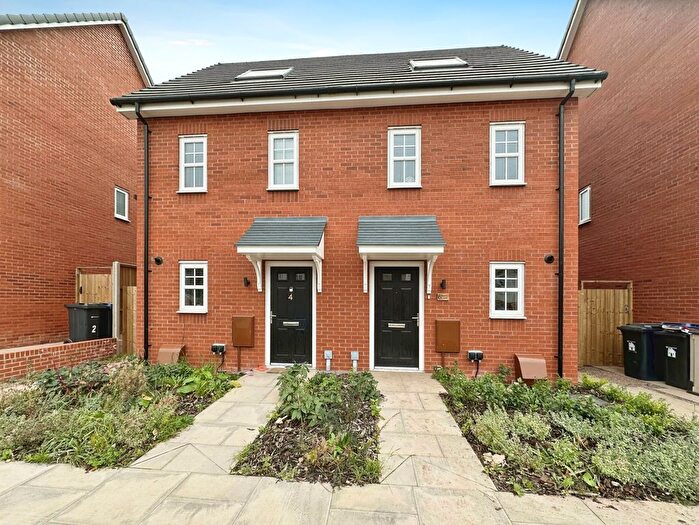 3 Bedroom Semi-Detached House To Rent In Nickel Lane, Birmingham, Warwickshire, B24