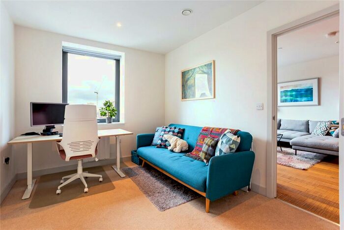 2 Bedroom Apartment For Sale In Vesta Street, Manchester, Greater Manchester, M4