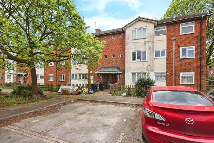 Studio To Rent In Chilvers Grove, Birmingham, B37