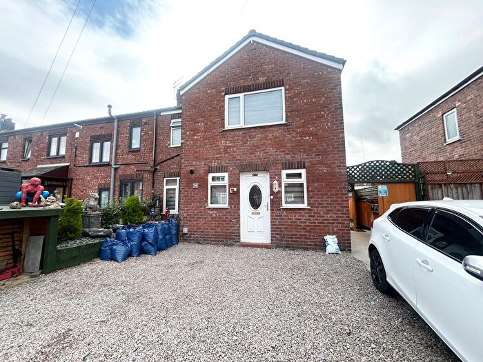 3 Bedroom Terraced House To Rent In Brindley Street, Manchester, M27