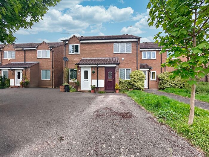 2 Bedroom Terraced House To Rent In Somergate Road, Cheltenham, GL51