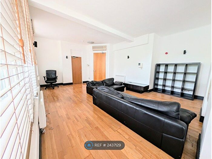 1 Bedroom Flat To Rent In Upper Parliament Street, Nottingham, NG1