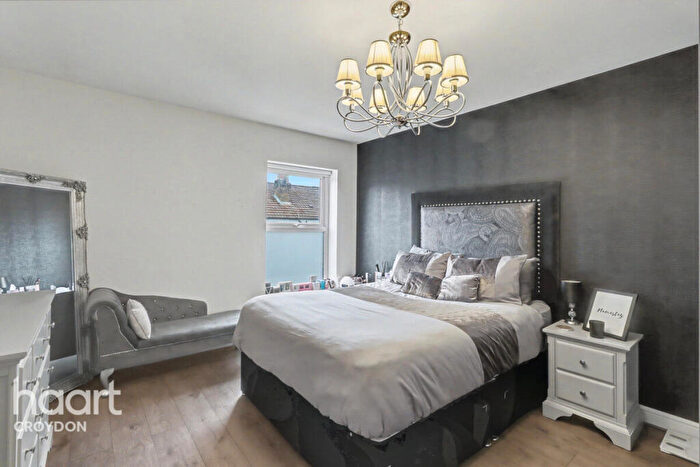 2 Bedroom Flat For Sale In Upland Road, South Croydon, CR2