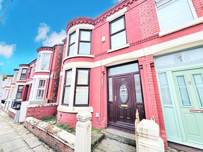3 Bedroom End Of Terrace House For Sale In Craigburn Road, Liverpool, L13