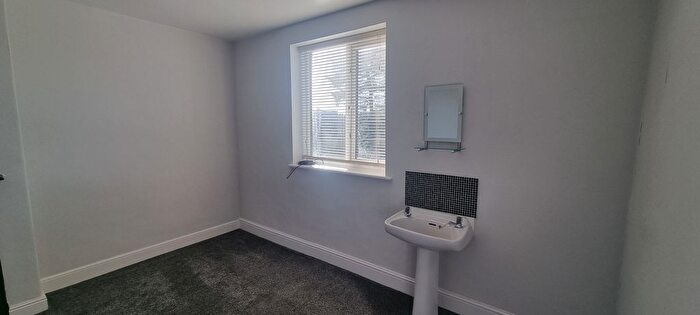 1 Bedroom Flat To Rent In Buxton Road, Stockport, SK2