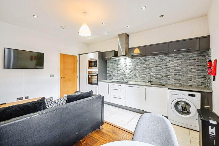 1 Bedroom Apartment To Rent In Lansdowne Terrace, Gosforth, NE3