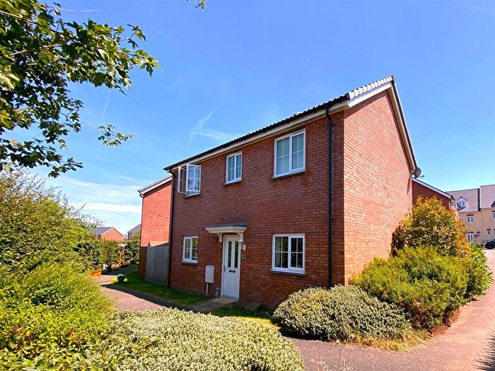 3 Bedroom Detached House To Rent In Quartly Drive, Bishops Hull, Taunton, TA1