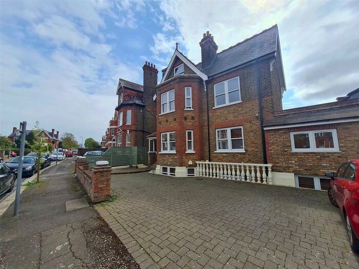 1 Bedroom Flat To Rent In Creffield Road, Ealing Common, London, W5