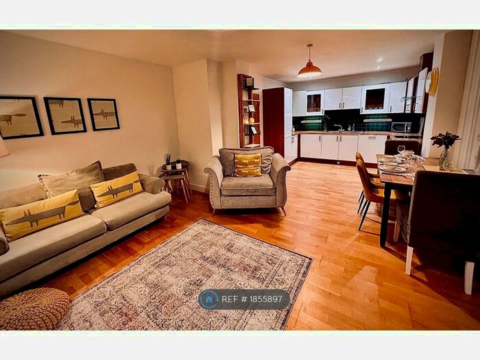 2 Bedroom Flat To Rent In Flemingate Court, Beverley, HU17