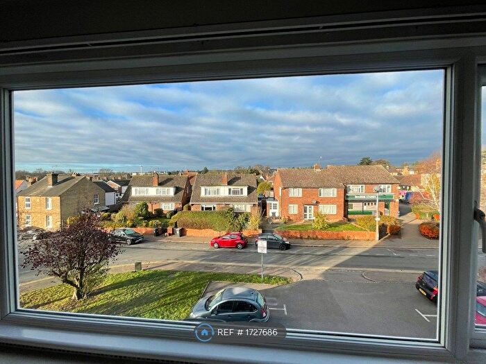 2 Bedroom Flat To Rent In Crib Street, Ware, SG12