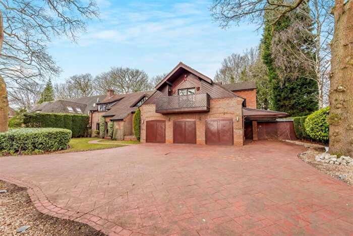 5 Bedroom Detached House To Rent In Rosemary Hill Road, Little Aston, B74