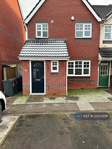 3 Bedroom End Of Terrace House To Rent In Westwood Drive, Rednal, Birmingham, B45