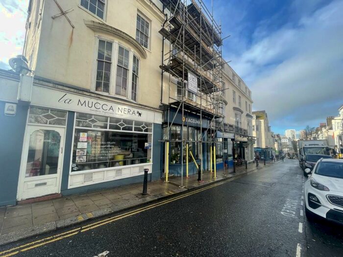 4 Bedroom Flat To Rent In St James Street, Brighton, BN2