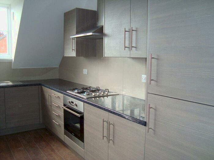 4 Bedroom Property To Rent In Westcotes Drive, Leicester, LE3