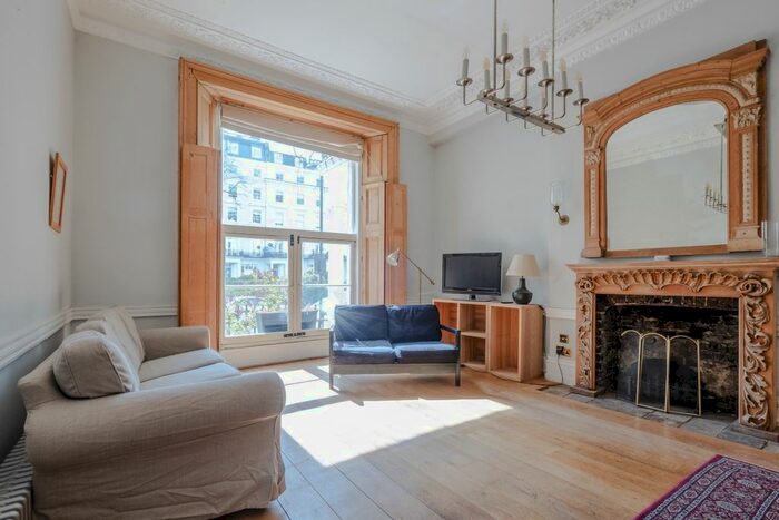 2 Bedroom Flat To Rent In St. Stephens Gardens, London, W2