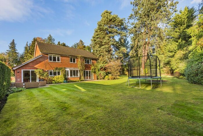 4 Bedroom Detached House To Rent In Redwood Drive, Sunningdale, Ascot, SL5