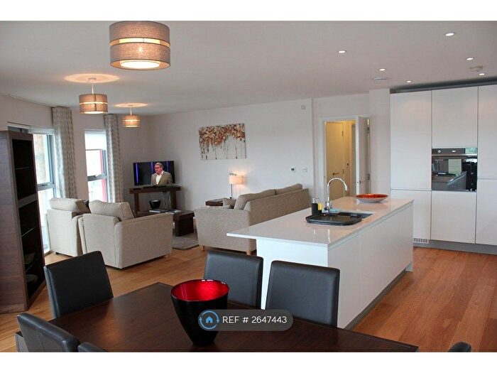 2 Bedroom Flat To Rent In Glenalmond Ave, Cambridge, CB2