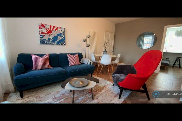 2 Bedroom Flat To Rent In Pleasance, Edinburgh, EH8