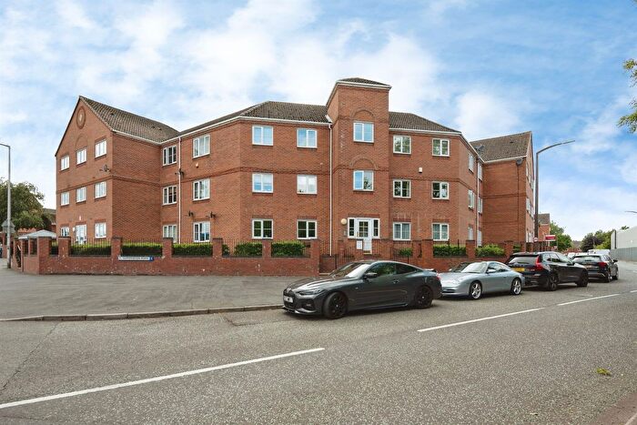 2 Bedroom Flat For Sale In Summerton Road, Oldbury, B69
