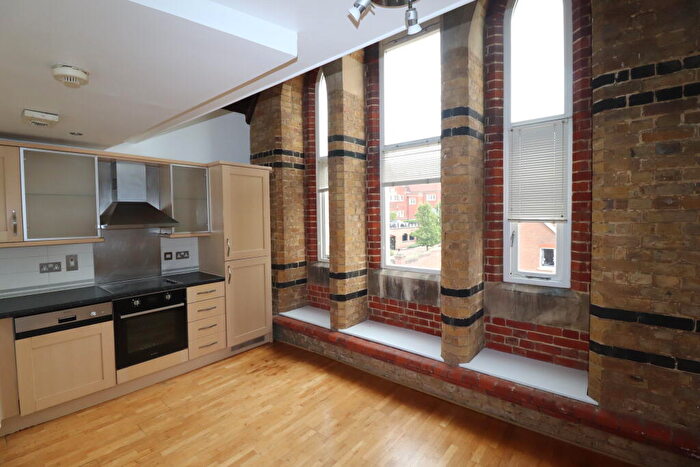 1 Bedroom Flat To Rent In St Raphaels Place, Clements Park, CM14