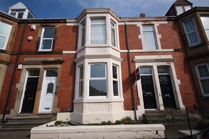 2 Bedroom Apartment To Rent In Patterdale Terrace, Gateshead, NE8