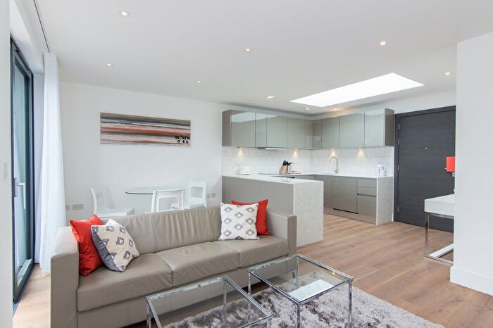 1 Bedroom Flat To Rent In Westworth House, The Kingsland, Down Place, Hammersmith, London, W6