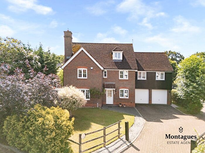 6 Bedroom Detached House For Sale In Tempest Mead, North Weald, CM16