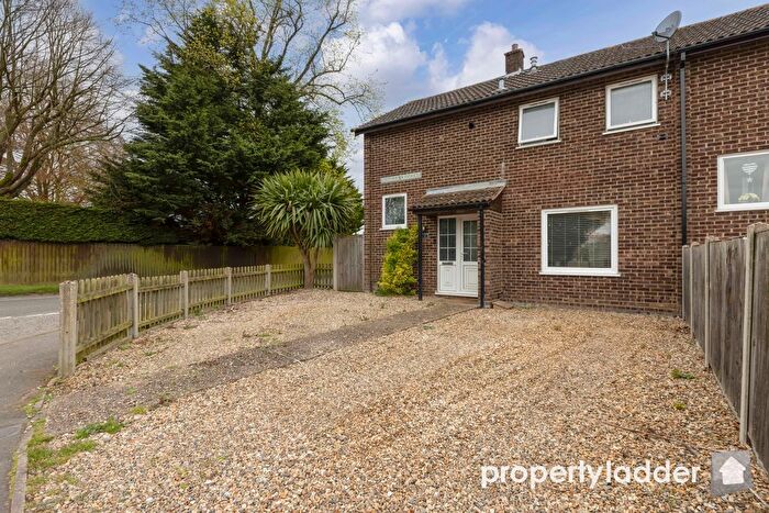 3 Bedroom End Of Terrace House For Sale In Homelea Crescent, Lingwood, Norwich, NR13