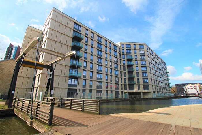 2 Bedroom Apartment To Rent In Vesta Street, New Islington, M4