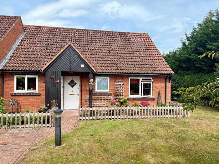 2 Bedroom Semi-Detached Bungalow For Sale In Fairfield Green, Fownhope, Hereford, HR1
