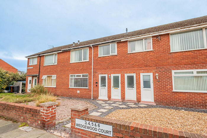 2 Bedroom Apartment For Sale In Shepherd Road, Lytham St. Annes, FY8