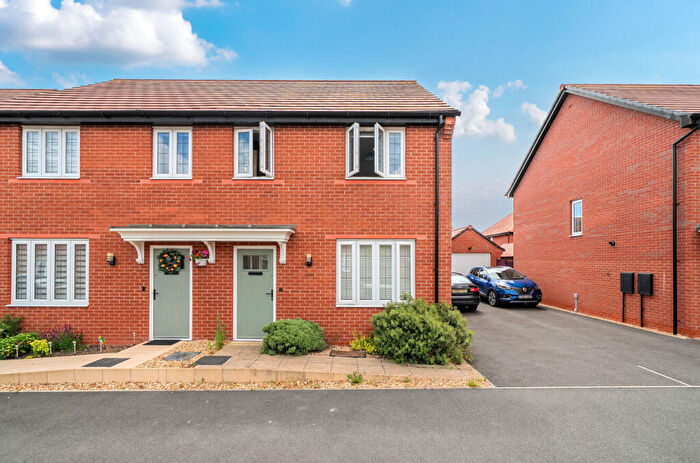 3 Bedroom Semi-Detached House For Sale In Wheatfield Drive, Crewe, CW1