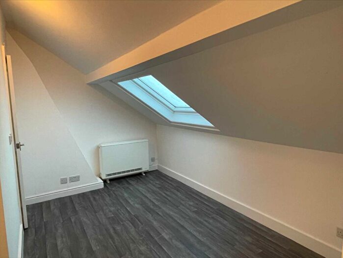 Studio To Rent In Kings Road, Doncaster, DN1