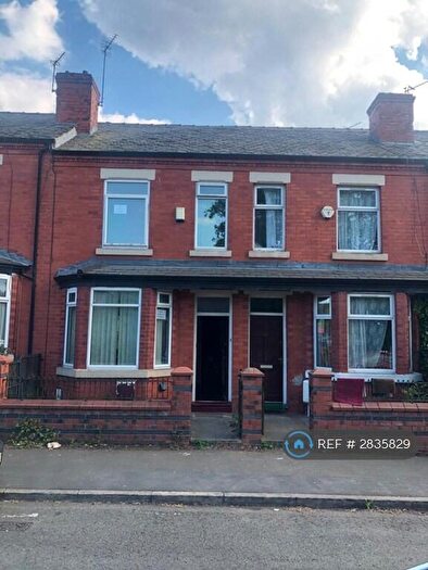 3 Bedroom Terraced House To Rent In New Cross Street, Salford, M5