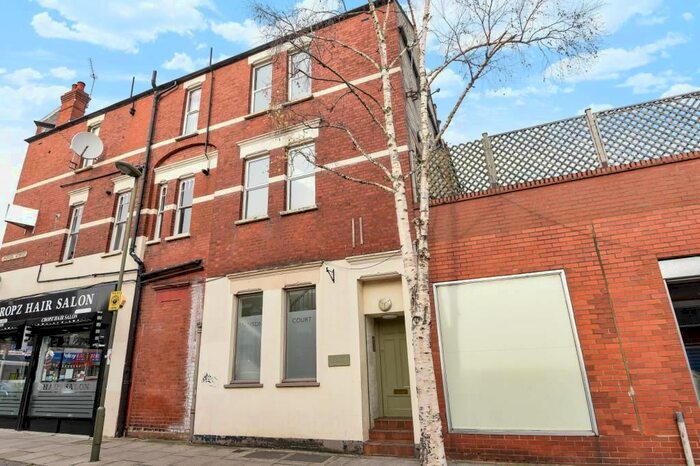 2 Bedroom Flat To Rent In Princes Avenue, Finchley Central, N3