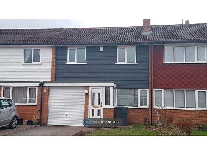3 Bedroom Terraced House To Rent In Long Compton Drive, Hagley, Stourbridge, DY9