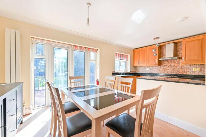 5 Bedroom Semi Detached House To Rent In Spencer Road, South Kenton, Wembley, HA0