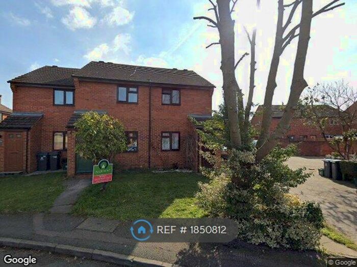 2 Bedroom Semi-Detached House To Rent In Virginia Close, New Malden, KT3