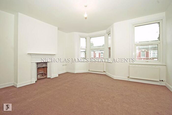4 Bedroom Terraced House To Rent In Boundary Road Wood Green, N22